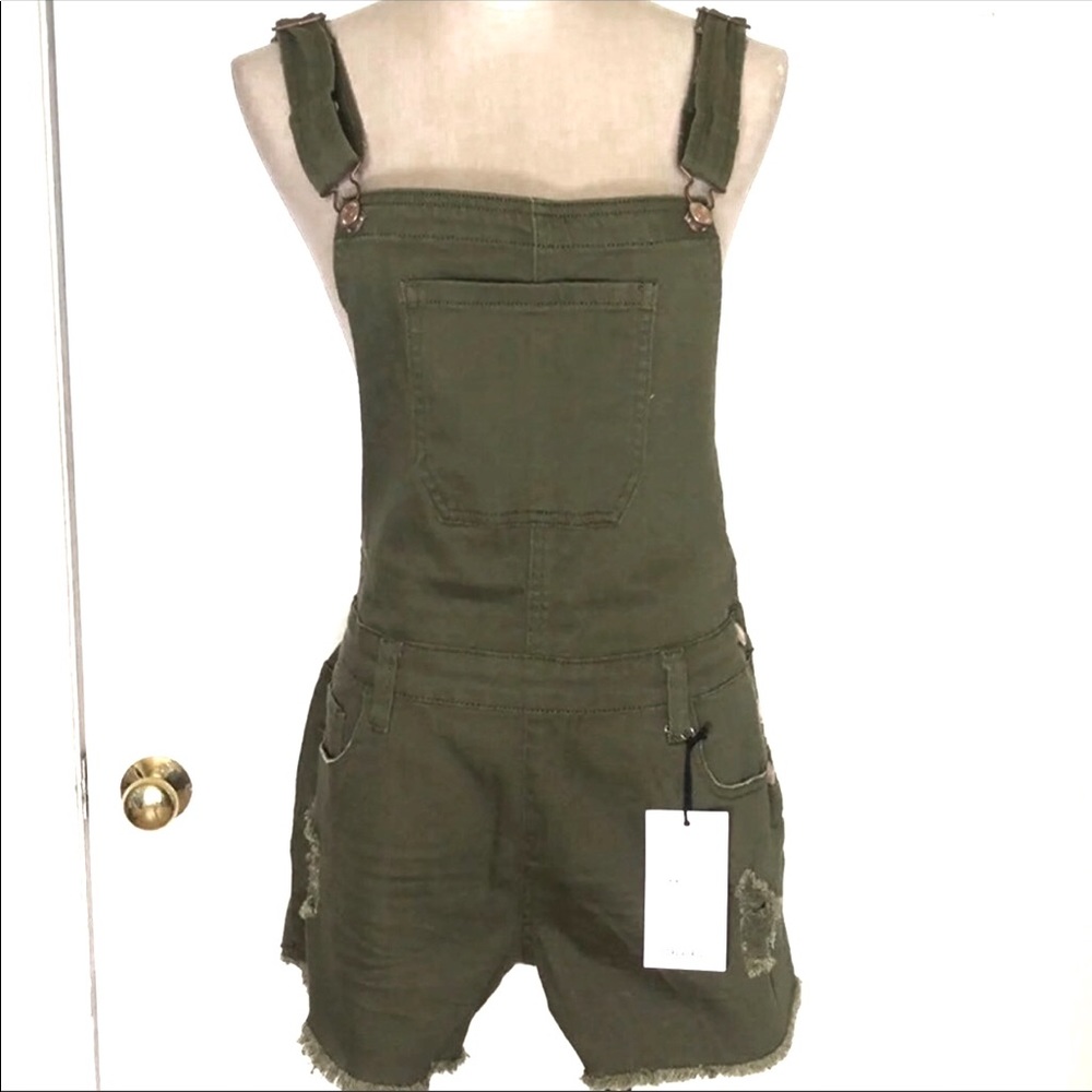 Forever21 Olive Overalls SZ 27